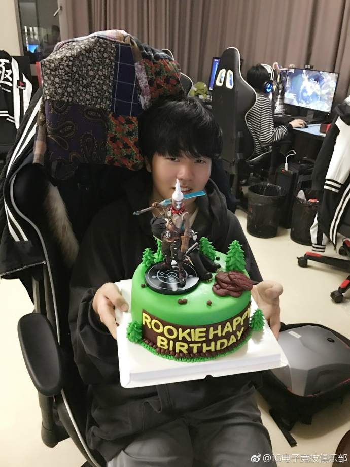 开云体育-关于Rookie巅峰对决，Scout与70激战快船分钟，势不可挡胜负难料！的信息