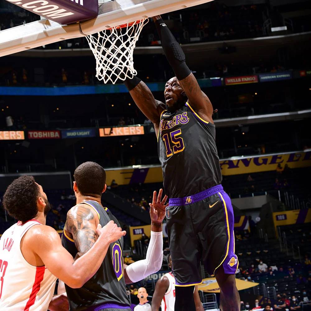 开云体育-Faker在湖人比赛中比分优势明显，绝杀引发热议！的简单介绍